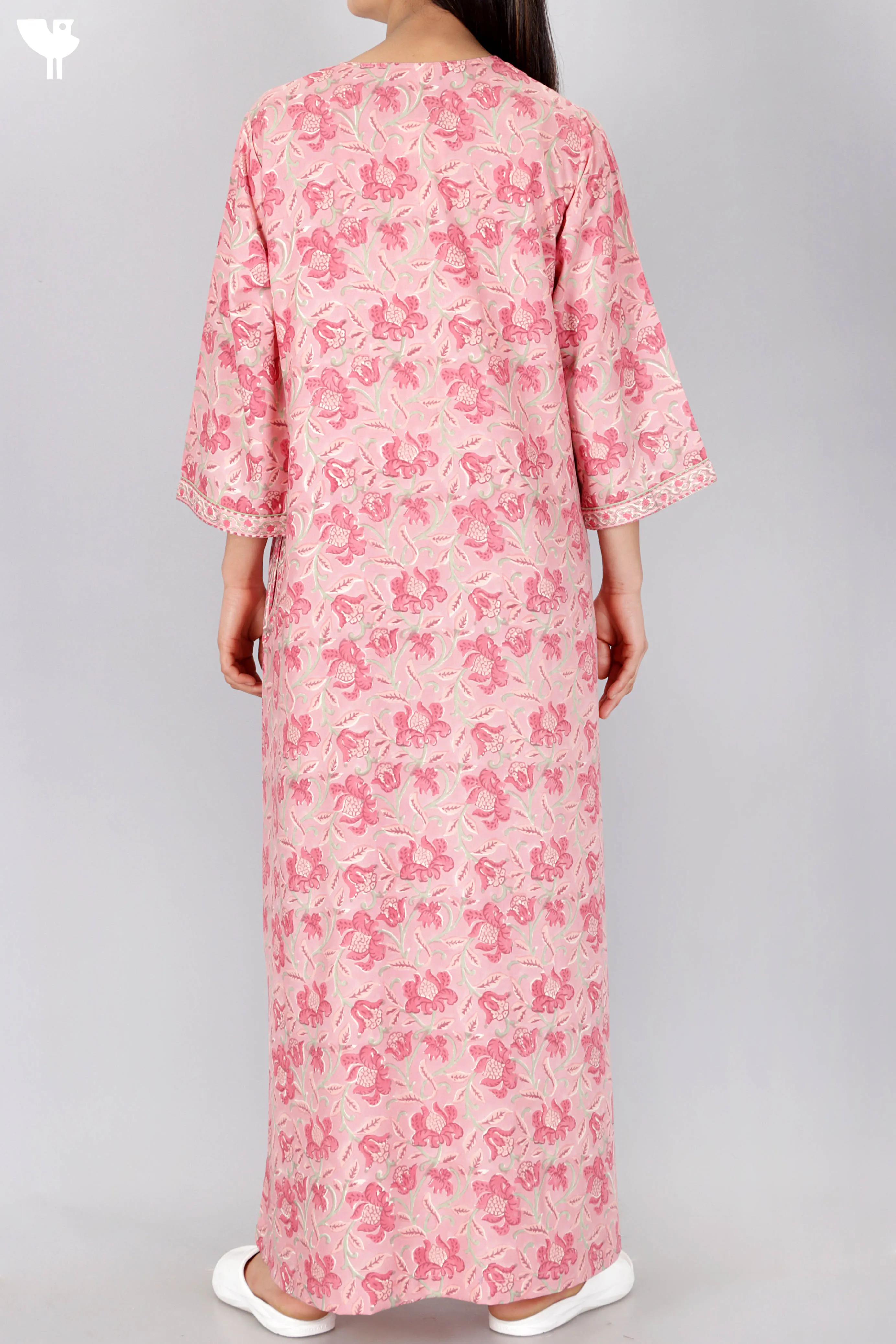 Bizzy Lizzy Full Sleeved Zip Kaftan In Floral Block Print