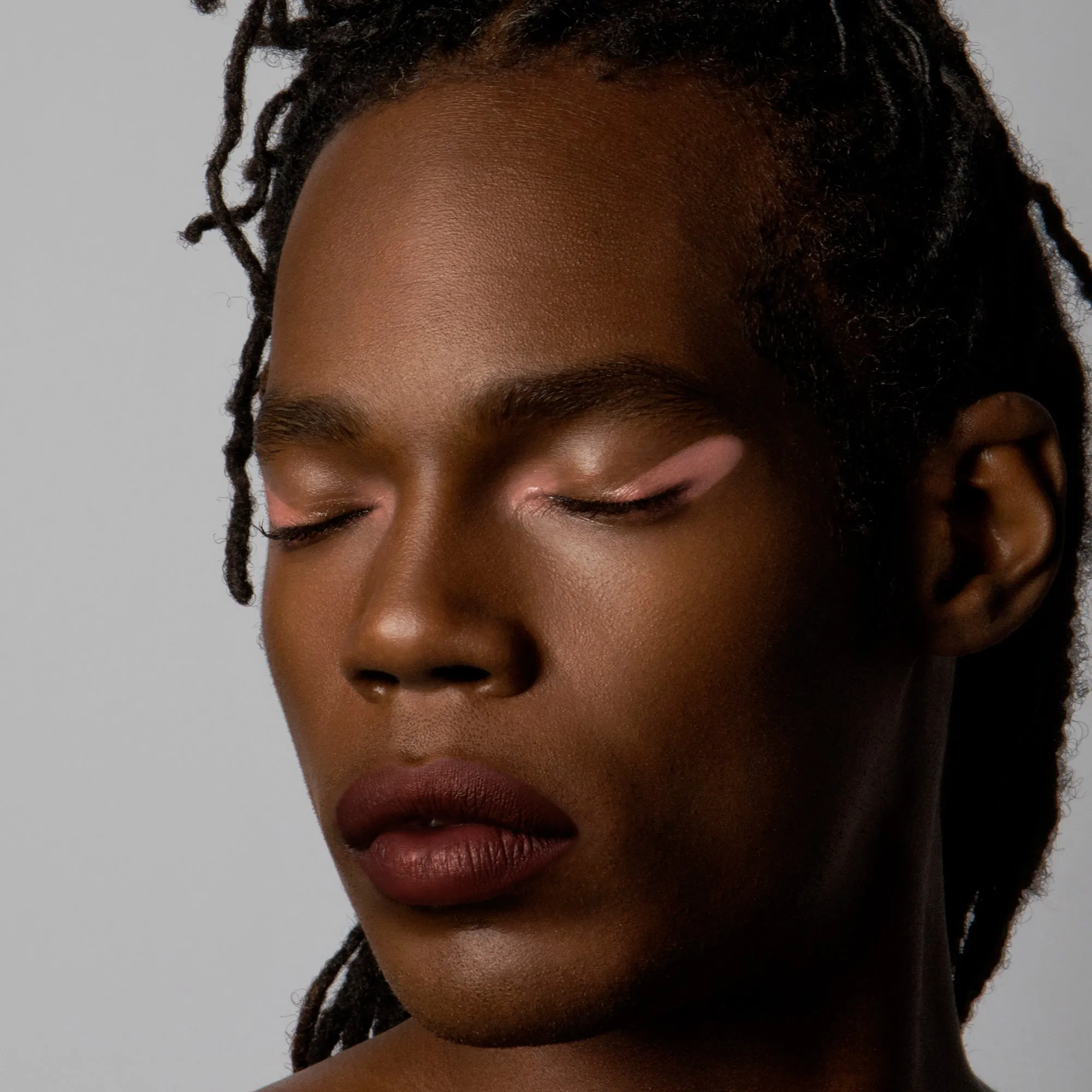 Forbidden Lipstick: Echo