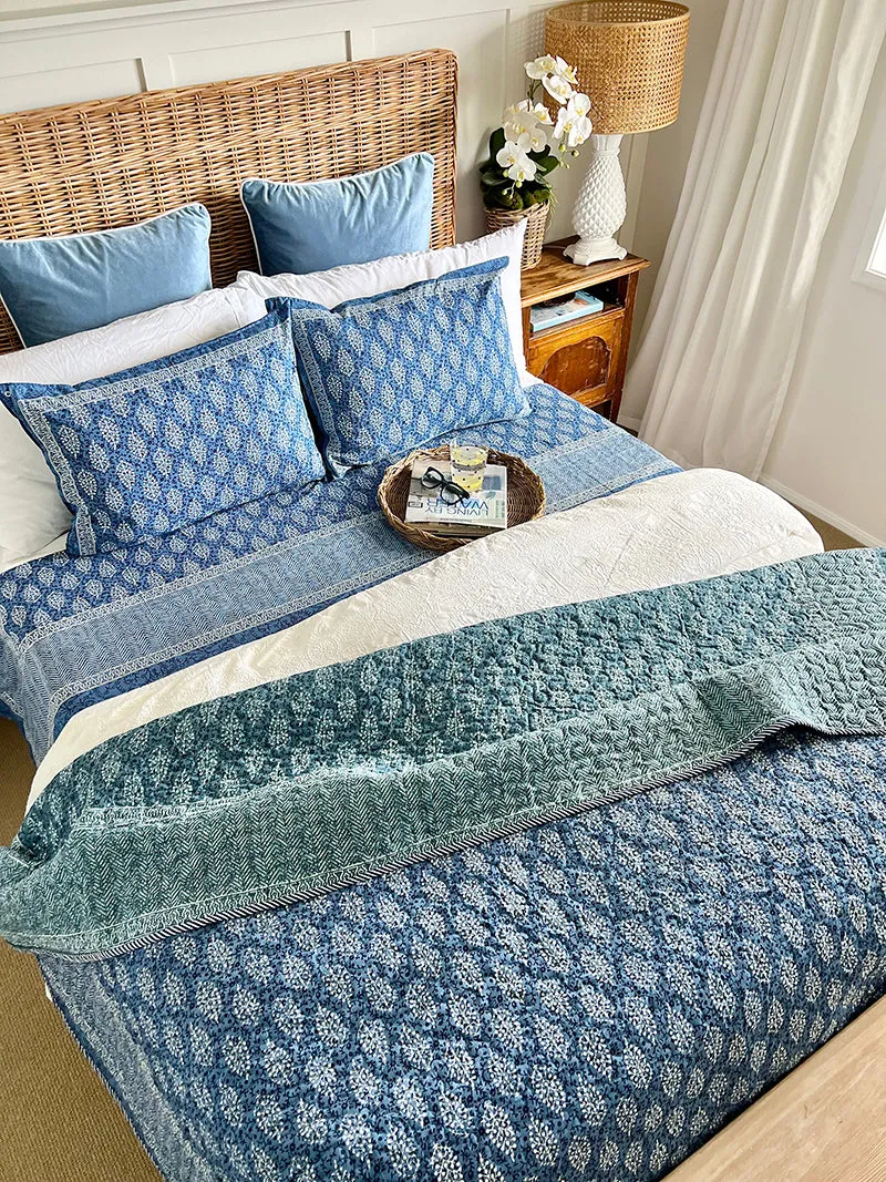 Indigo Buti Block Print Quilted Comforter