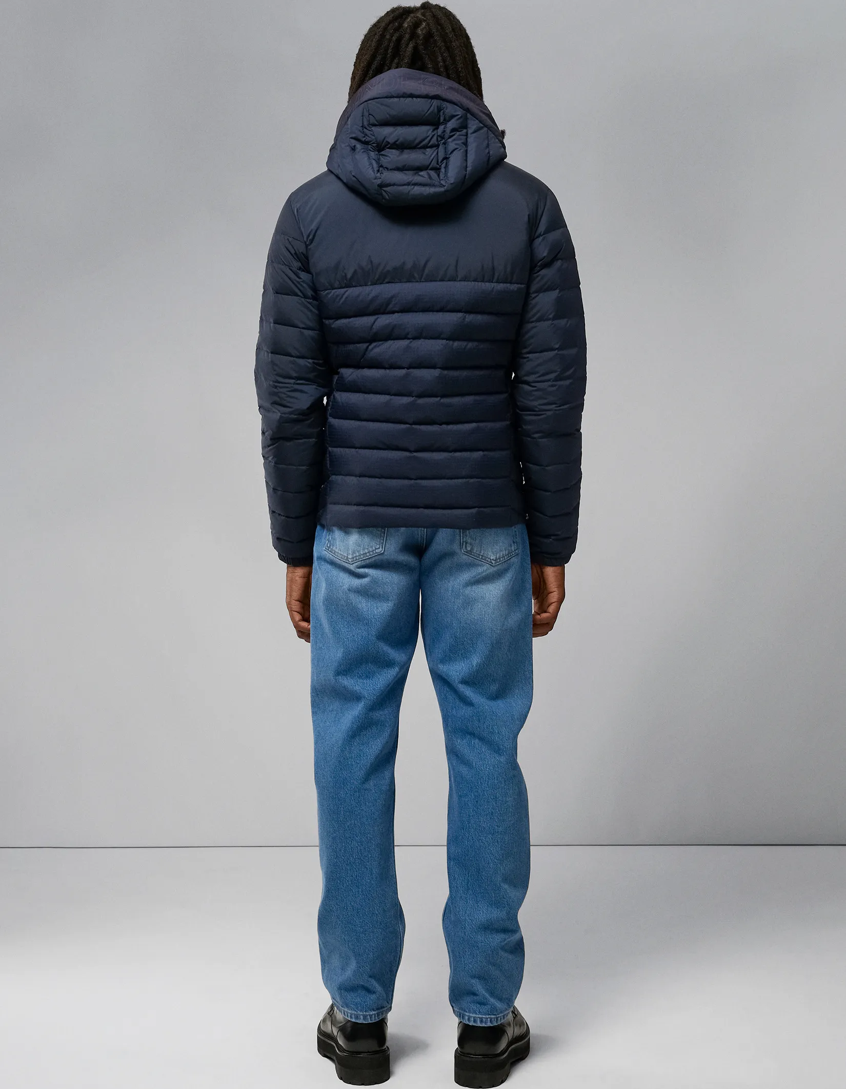 J.Lindeberg Men&#x27;s Hybrid Text Down Jacket JL Navy | Buy J.Lindeberg Men&#x27;s Hybrid Text Down Jacket JL Navy here | Outnorth
