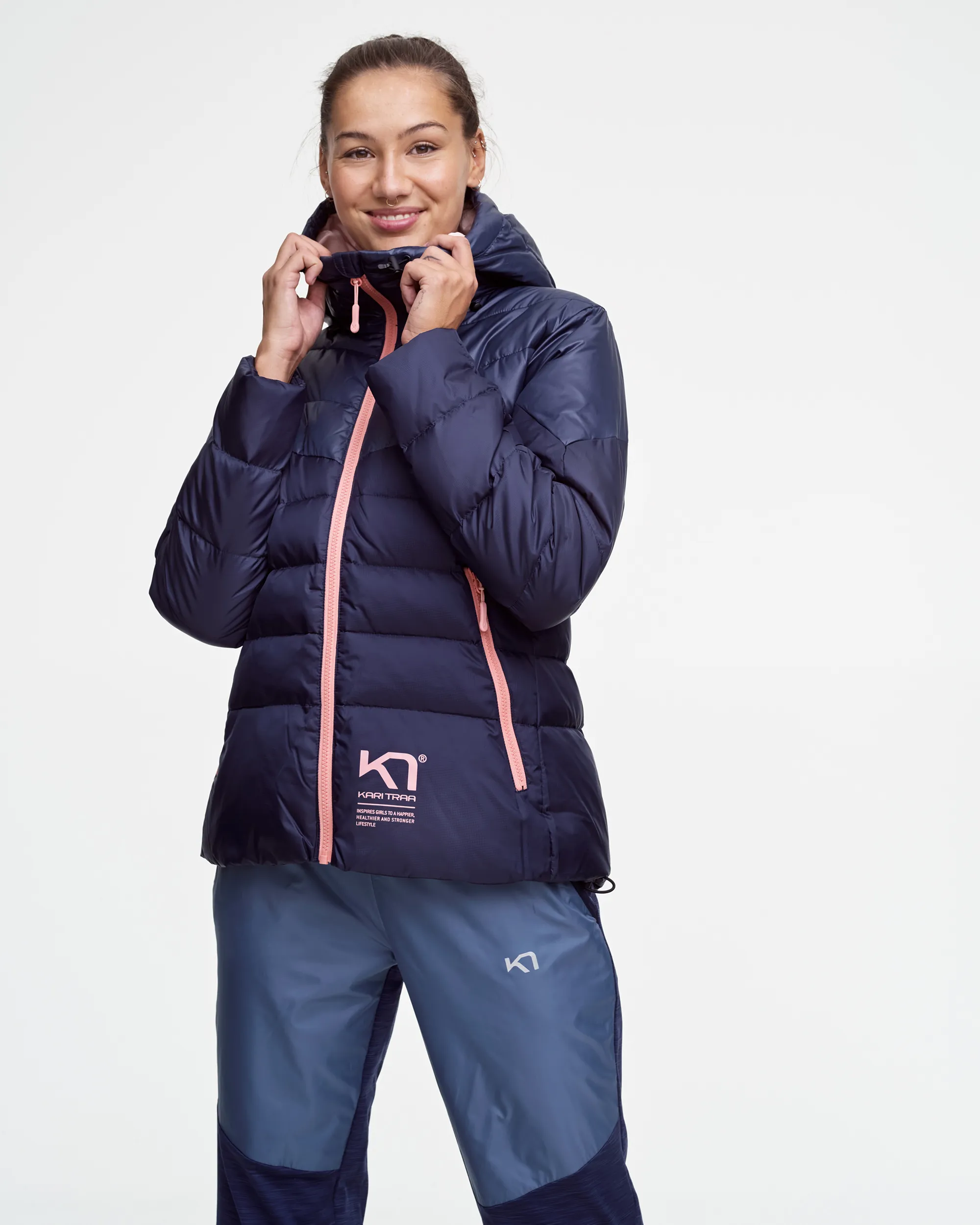 Kari Traa Women&#x27;s Tirill Down Jacket Marin | Buy Kari Traa Women&#x27;s Tirill Down Jacket Marin here | Outnorth